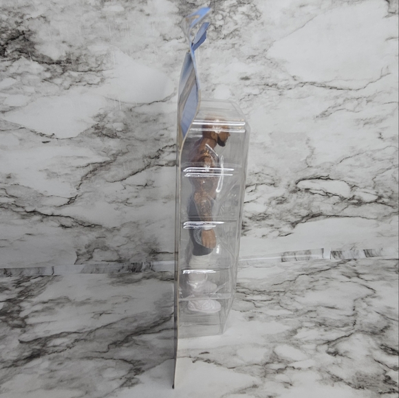 New WWE WrestleMania Ricochet Wrestler Toy - Picture 5 of 11